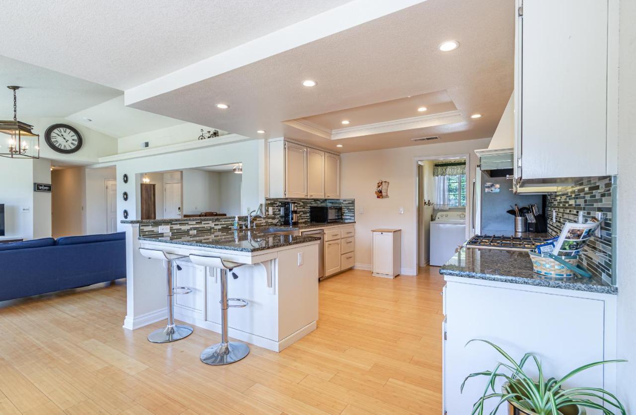 Spectacular Views W/ Hot Tub/Bbq -Yosemite & Bass Lake Oakhurst Exterior foto