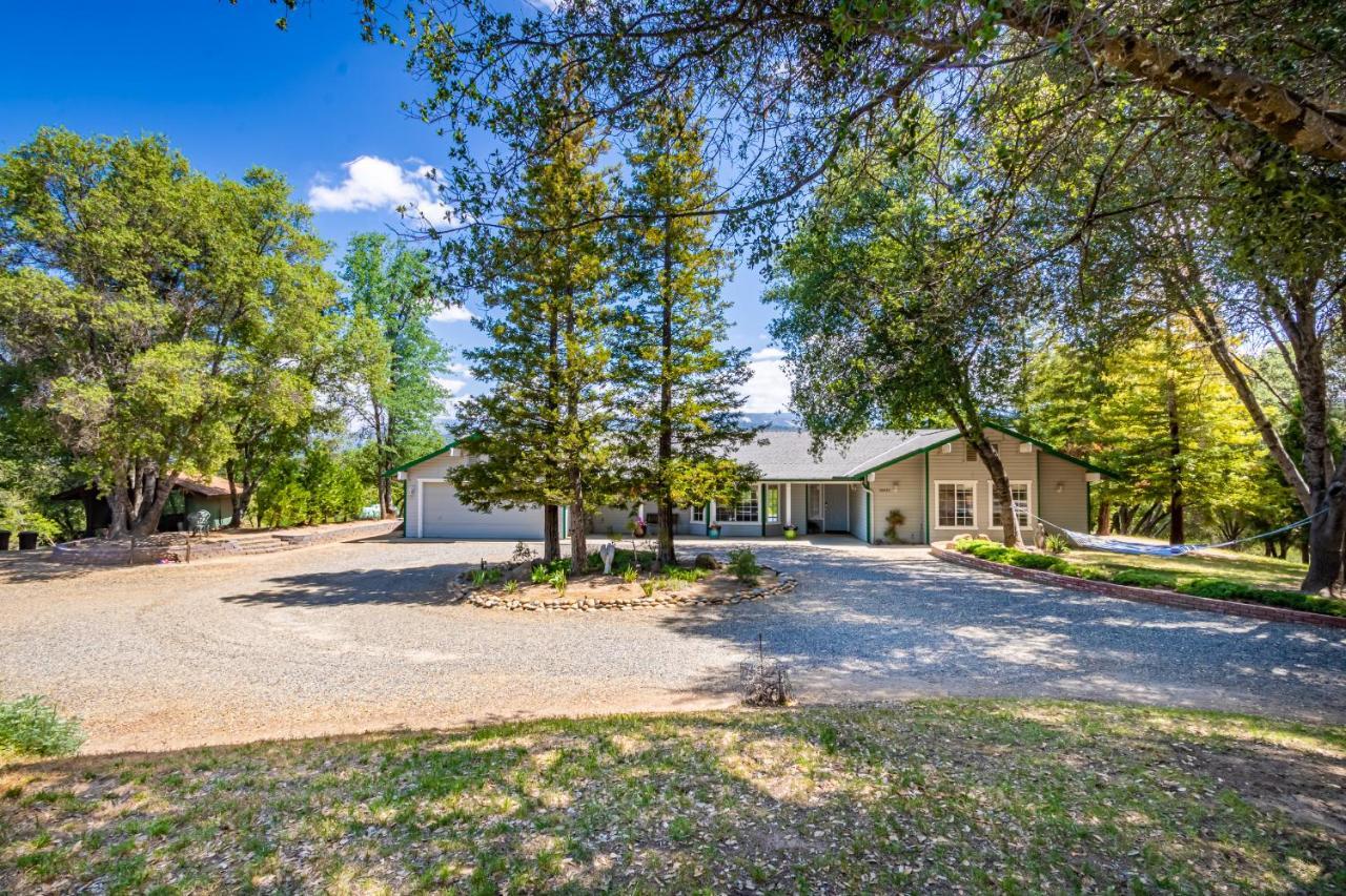 Villa Spectacular Views W/ Hot Tub/Bbq -Yosemite & Bass Lake Oakhurst Exterior foto