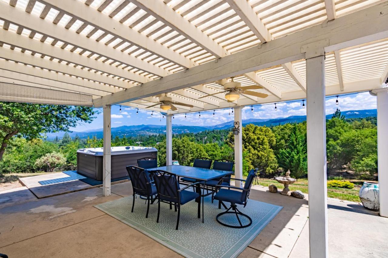 Villa Spectacular Views W/ Hot Tub/Bbq -Yosemite & Bass Lake Oakhurst Exterior foto