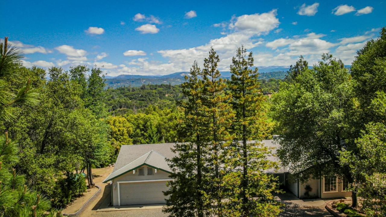 Villa Spectacular Views W/ Hot Tub/Bbq -Yosemite & Bass Lake Oakhurst Exterior foto