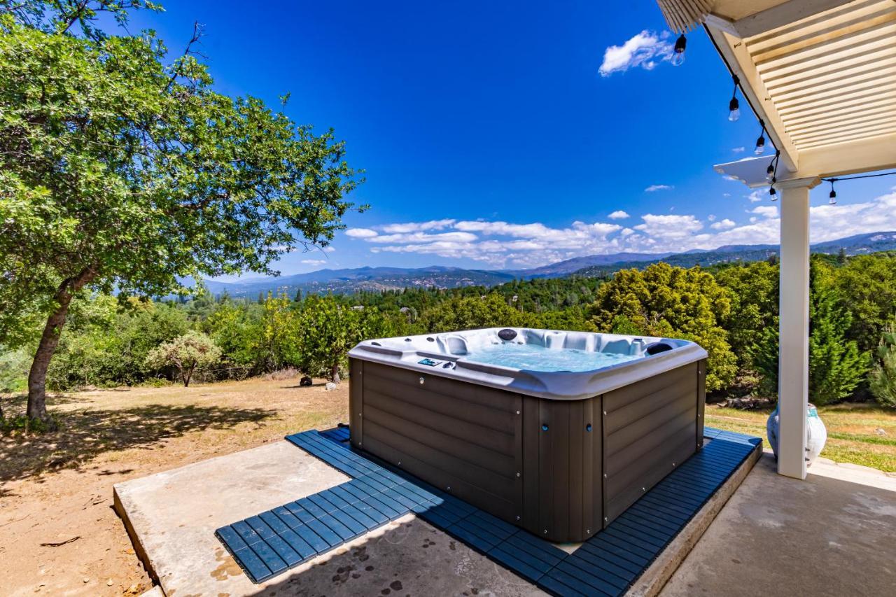 Villa Spectacular Views W/ Hot Tub/Bbq -Yosemite & Bass Lake Oakhurst Exterior foto